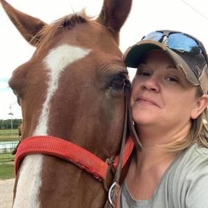 Meet your Posher, Debbie